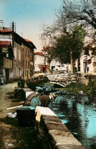 Ancien canal des 3 moulins à Figeac (Rue du Faubourg du Pin) dans le Lot