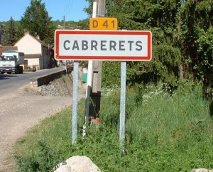 Panneau du village de Cabrerets