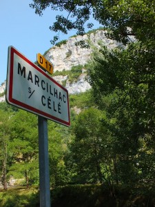 Panneau du village de Marcilhac-sur-Célé dans le Lot