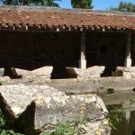 Lavoir communal de Varaire dans le Lot
