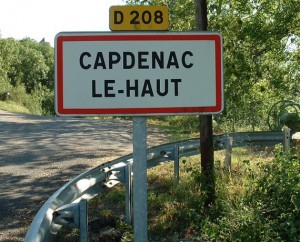 Panneau du village de Capdenac dans le Lot