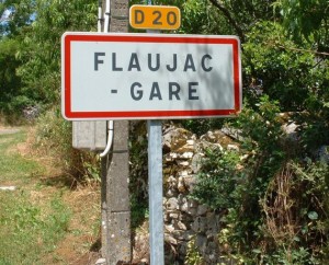 Panneau du village de Flaujac-Gare dans le Lot