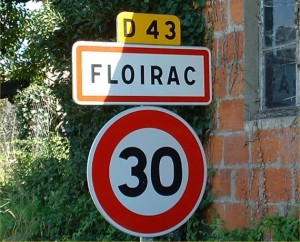 Panneau du village de Floirac dans le Lot