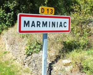 Panneau du village de Marminiac dans le Lot