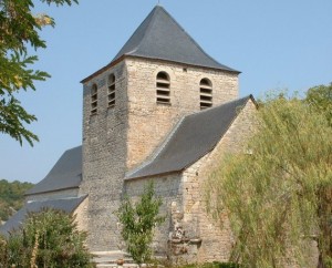 Église Saint-Pierre à Frayssinet dans le Lot