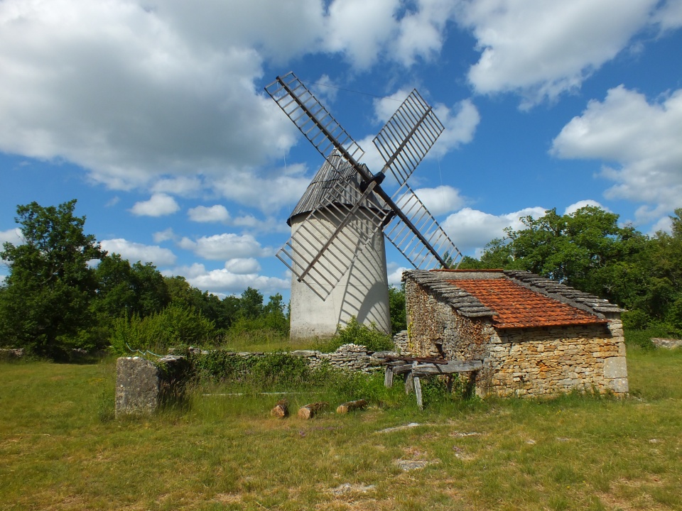 Le moulin du Mas de la Bosse à Promilhanes dans le Lot