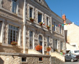 La mairie de Gignac dans le Lot