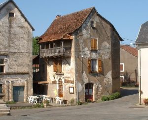 Maisons & demeures - Anglars - Vieilles demeures (bourg) - Vielle demeure abritant une auberge à Anglars (bourg)