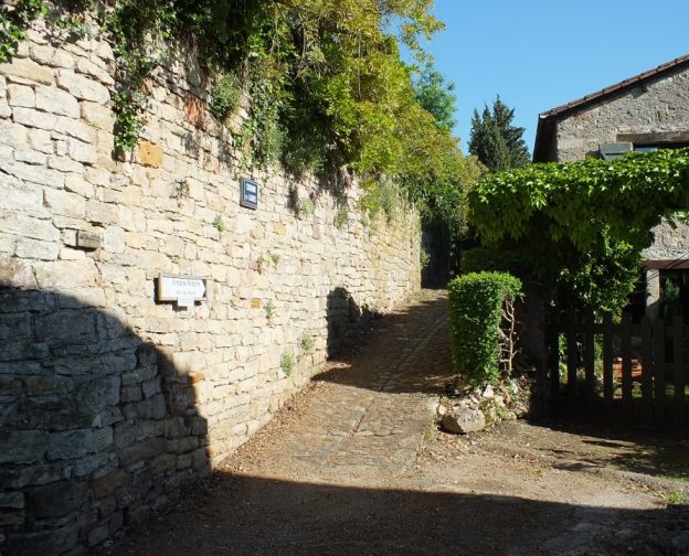 Rues & Ruelles – Capdenac – Chemin des Gardes – – Lot-46.com