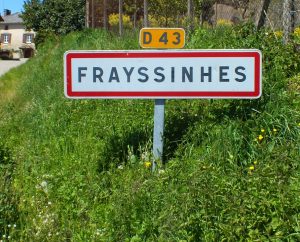 Communes - Frayssinhes - - Panneau du village de Frayssinhes