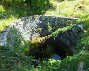 Fontaines & Puits - Marcilhac-sur-Célé - Le puits romain de La Voulte -