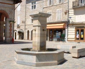 Fontaines & Puits - Gramat - Fontaine (Place de la Halle) -