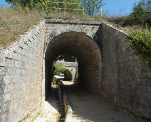 Ponts & Viaducs - Montbrun - Pont ferroviaire (bourg) -