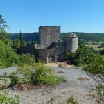 Points de vue - Montbrun - Point du vue sur le château depuis le belvédère -