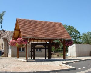 Outils du Passé - Biars-sur-Cere - Travail à ferrer (bourg) -