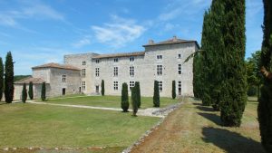 Châteaux & Fortifications - Sainte-Croix (Montcuq-en-Quercy-Blanc) - Château de Lastours -