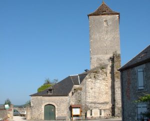 Châteaux & Fortifications - Montvalent - Tour de Garde (bourg) -