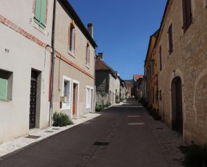 Rues & Ruelles - Montfaucon - Dans les rues du bourg -