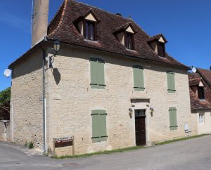 Demeures & Manoirs - Montfaucon - Belles demeures (bourg) -