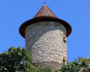 Châteaux & Fortifications - Faycelles - La Tour Gaillarde -