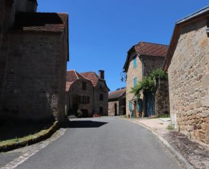 Rues & Ruelles - Le Bouyssou - Dans les rues du bourg -