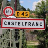 Panneau du village de Castelfranc